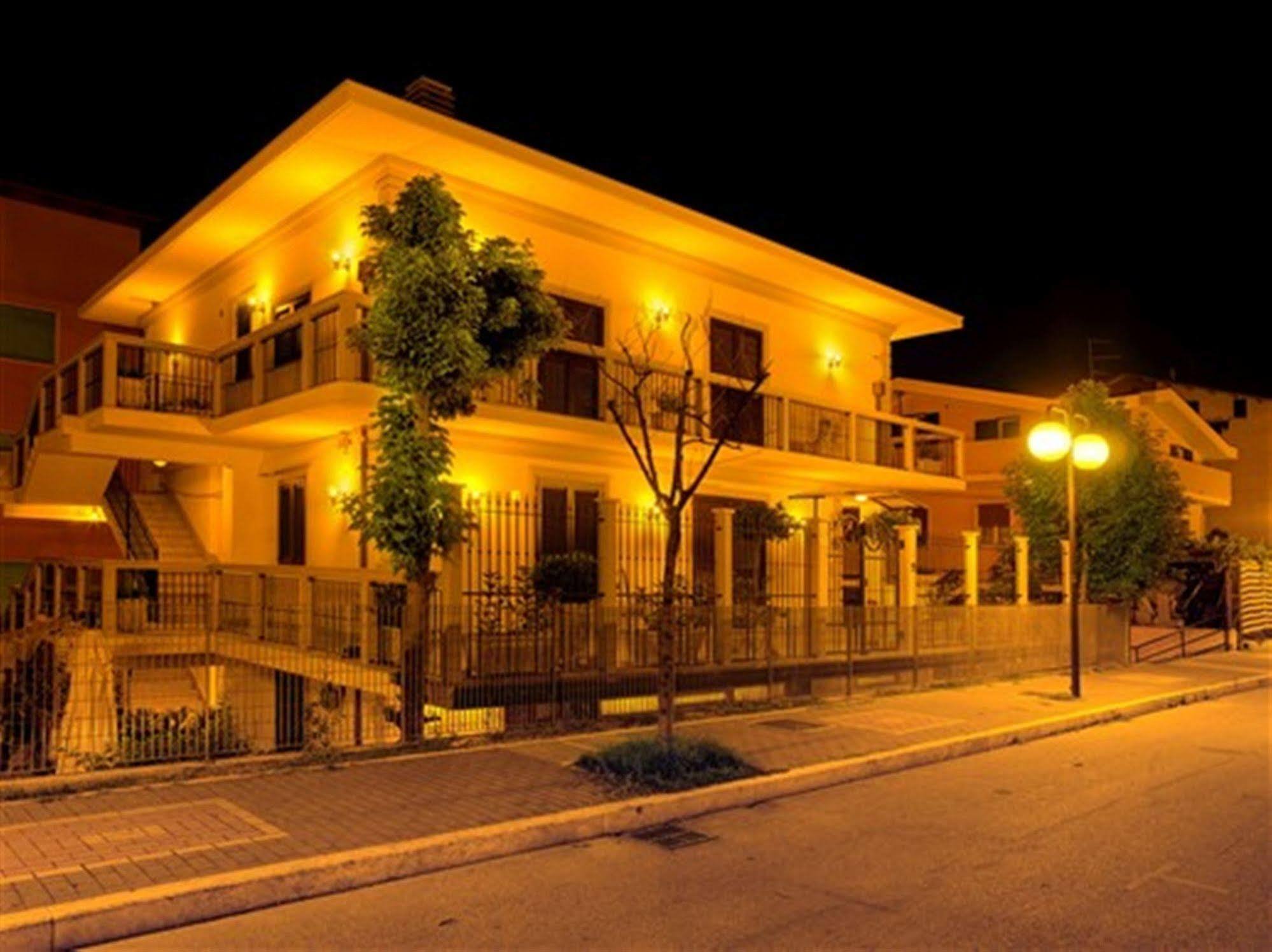 Villa Grace Tombolato Montesilvano Marina Exteriör bild