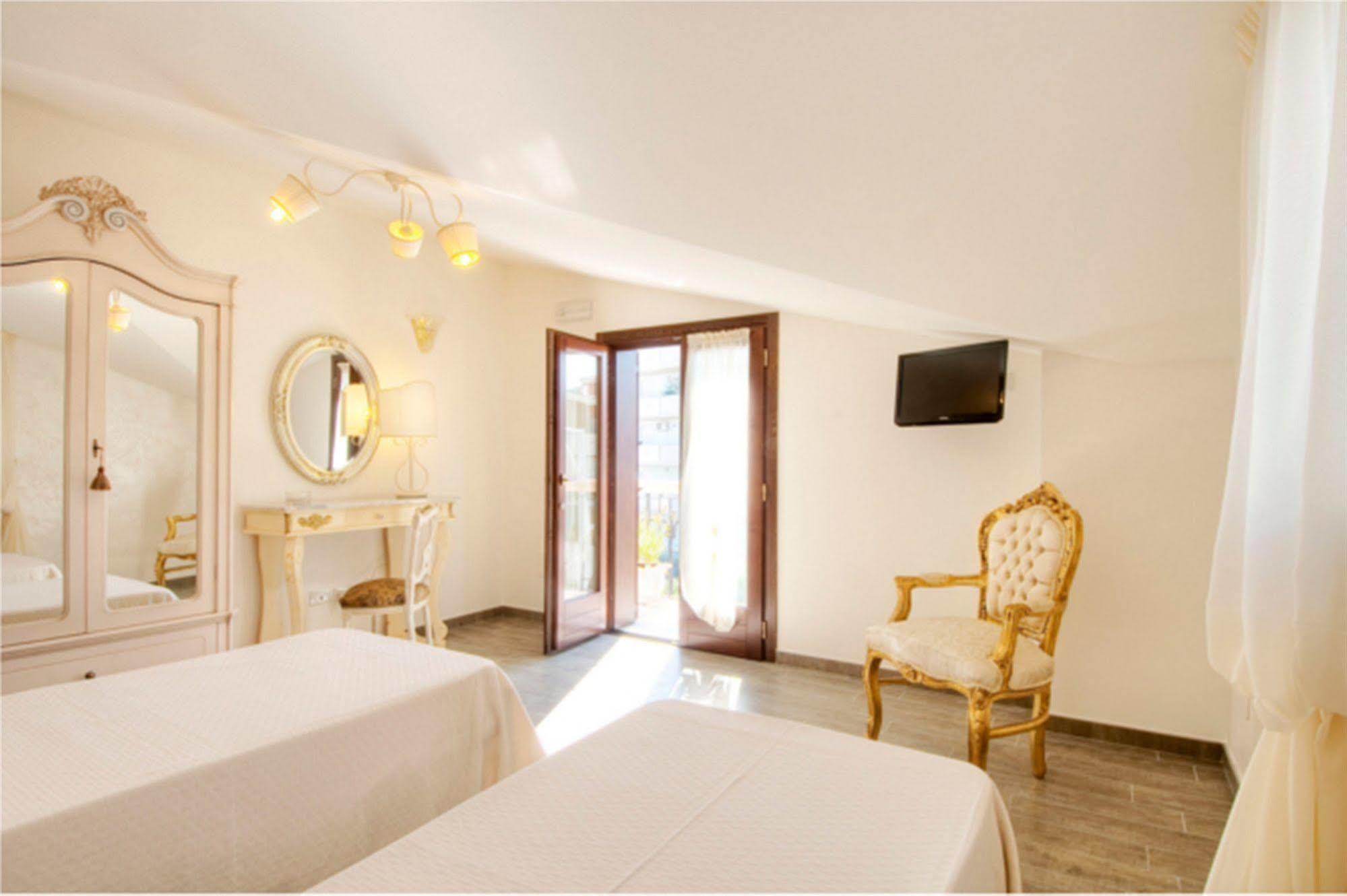 Villa Grace Tombolato Montesilvano Marina Exteriör bild